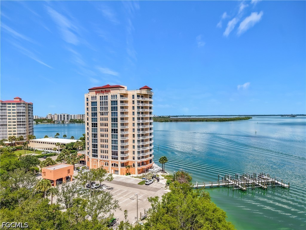 1 Bed Waterfront Home for Sale in Fort Myers Beach, photo 38