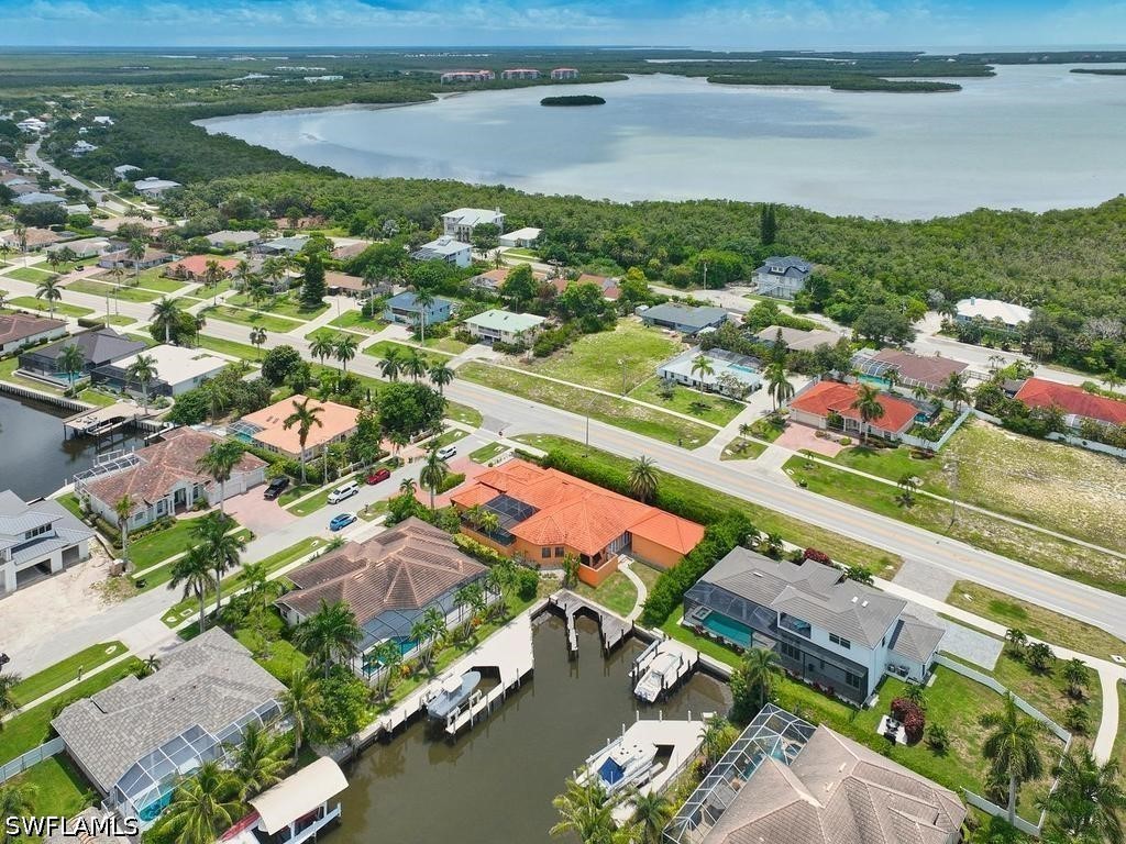 4 Bed Pool Home for Sale in Marco Beach, photo 38