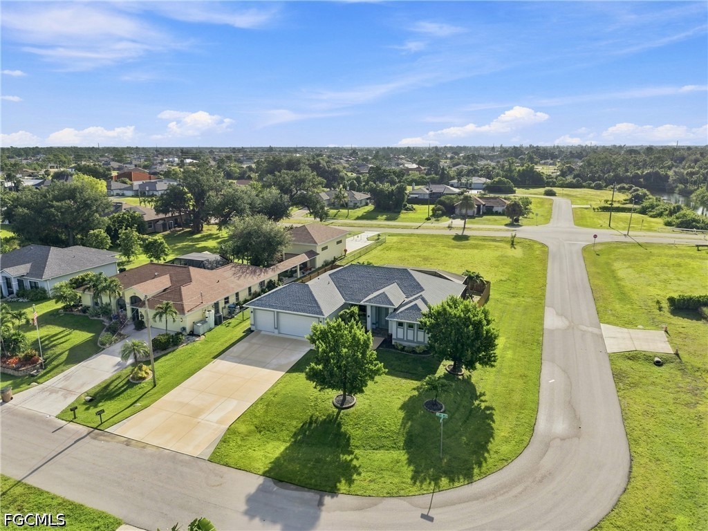 4 Bed Pool Home for Sale in Cape Coral, photo 38