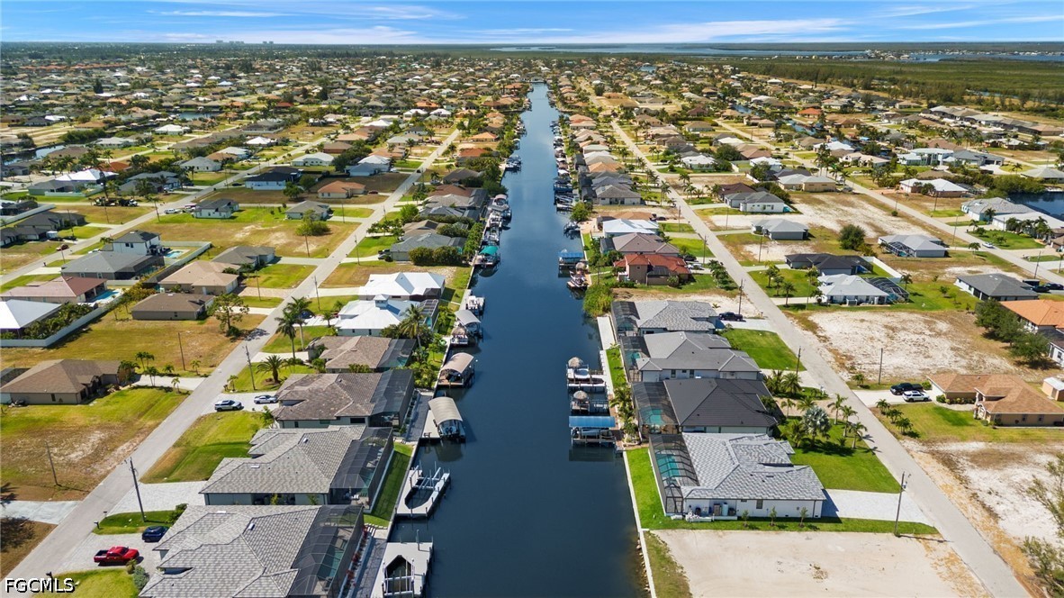 3 Bed Pool Home for Sale in Cape Coral, photo 38