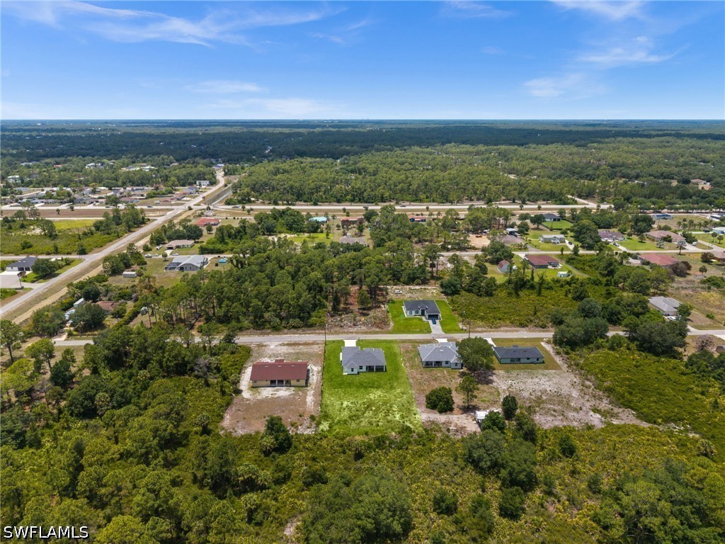 3 Bed SingleFamilyResidence for Sale in Lehigh Acres, photo 38