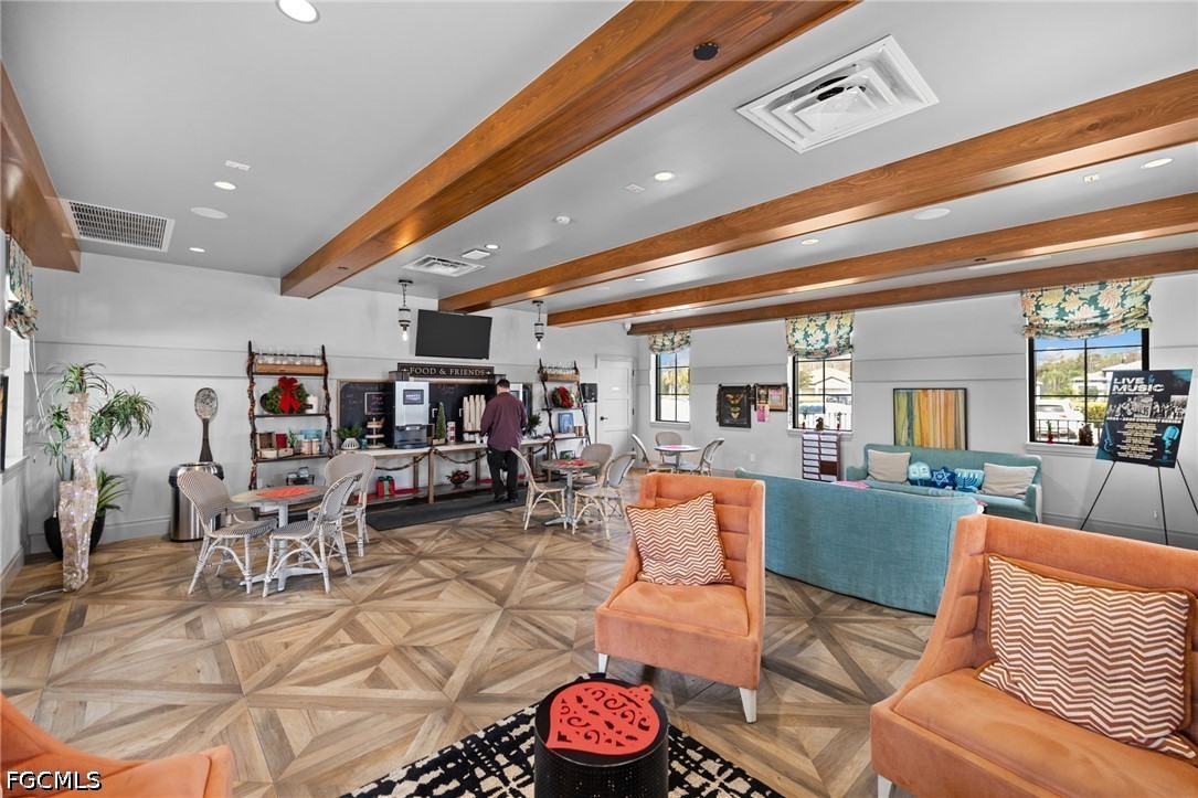 4 Bed SingleFamilyResidence for Sale in Fort Myers, photo 38