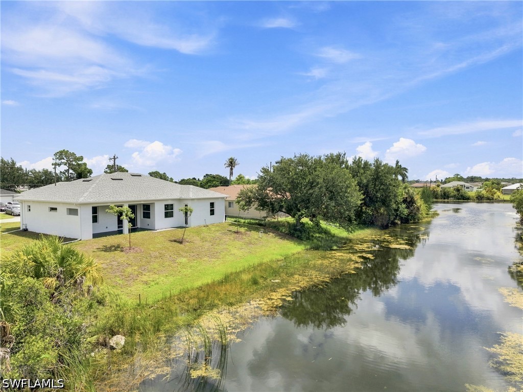 3 Bed Waterfront Home for Sale in Cape Coral, photo 38