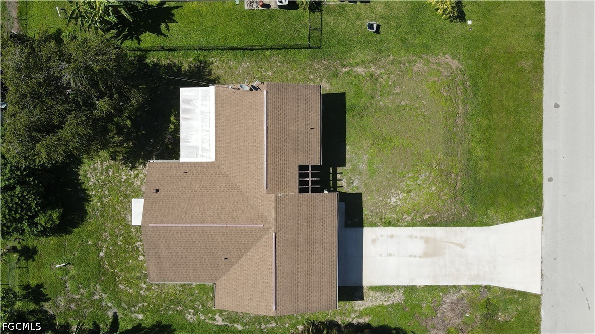 2 Bed SingleFamilyResidence for Sale in Cape Coral, photo 38