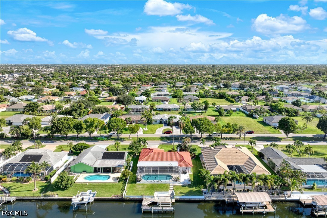 3 Bed Pool Home for Sale in Cape Coral, photo 38