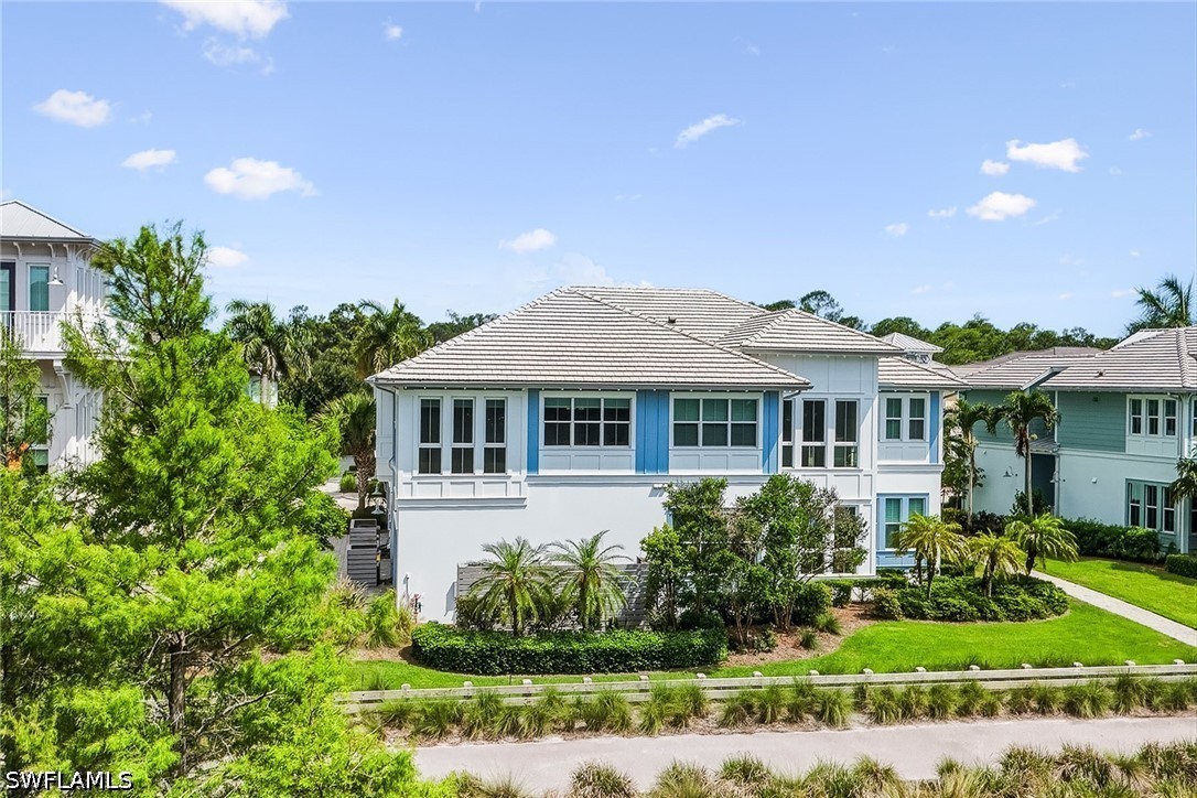 2 Bed Waterfront Home for Sale in Naples, photo 38