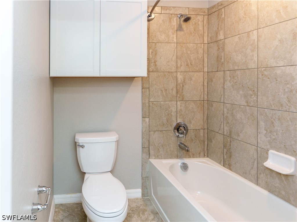 5 Bed Pool Home for Sale in Artesia, photo 38