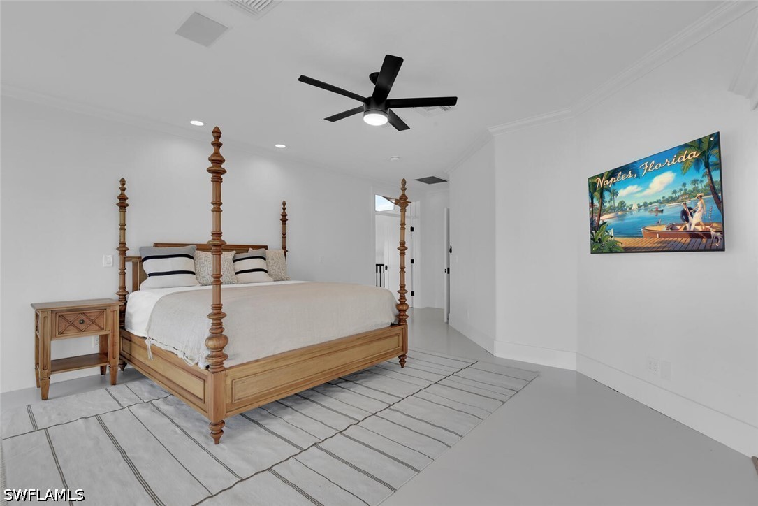 5 Bed Pool Home for Sale in Moorings, photo 38