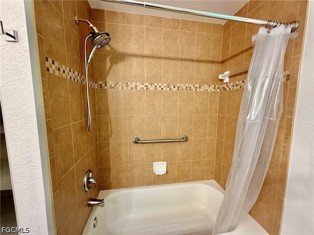 3 Bed Pool Home for Sale in Lehigh Acres, photo 38