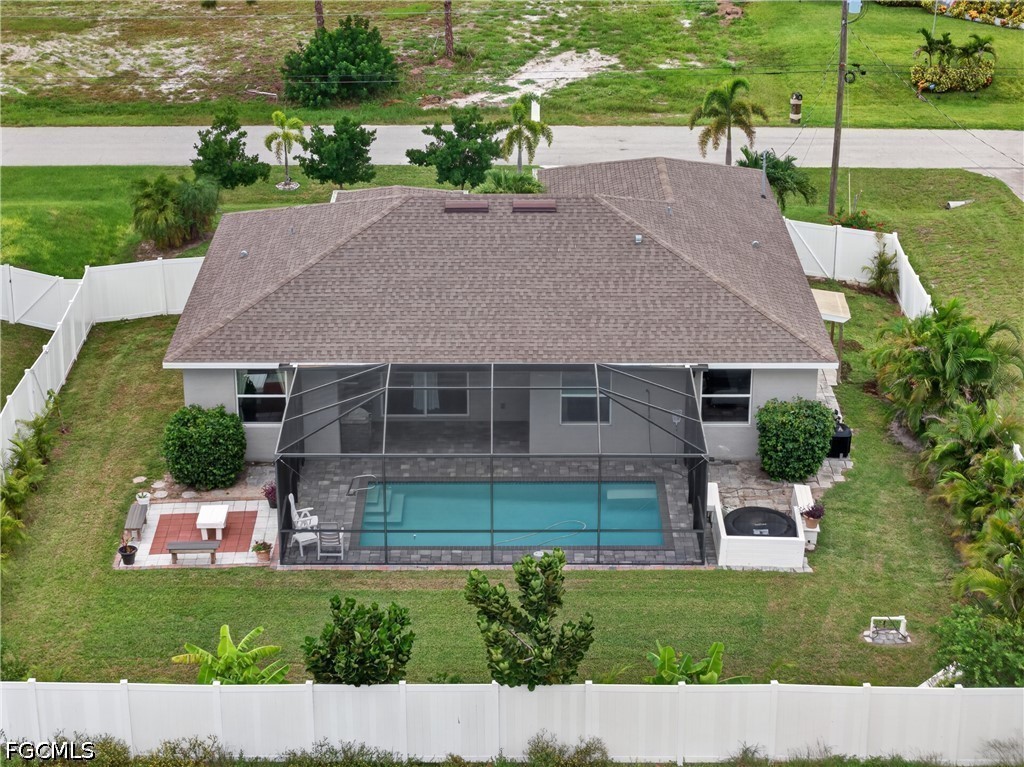 3 Bed Pool Home for Sale in Cape Coral, photo 38