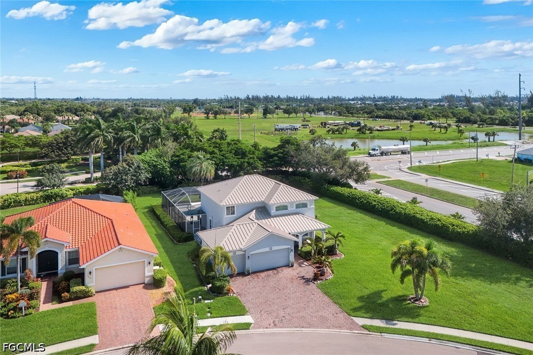 4 Bed Pool Home for Sale in Ashbury, photo 38