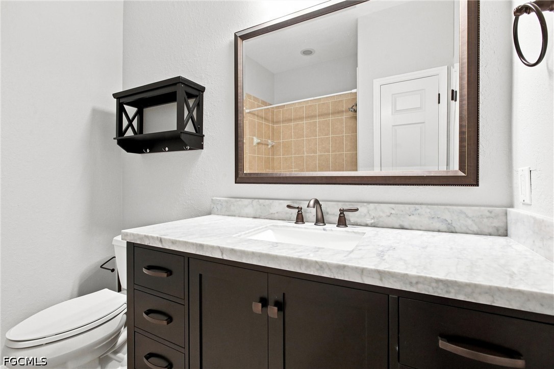 2 Bed Condominium for Sale in Calusa Palms, photo 38