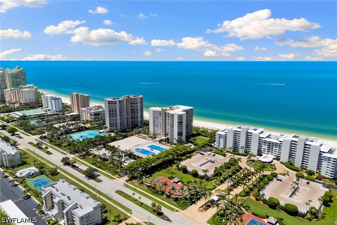 2 Bed Waterfront Home for Sale in Marco Island, photo 38