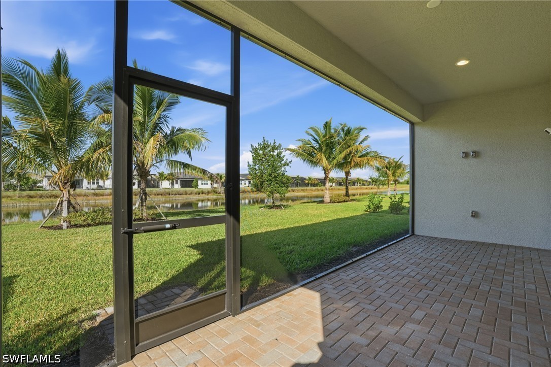 2 Bed Waterfront Home for Sale in Naples, photo 38