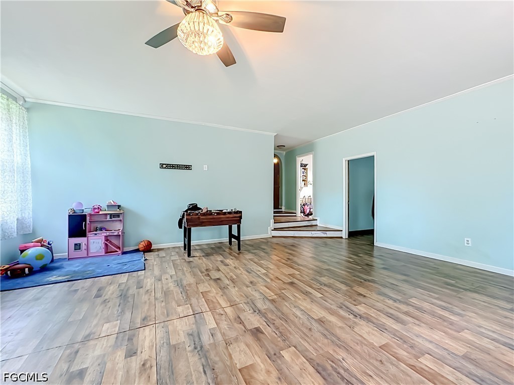 3 Bed SingleFamilyResidence for Sale in Acreage, photo 38