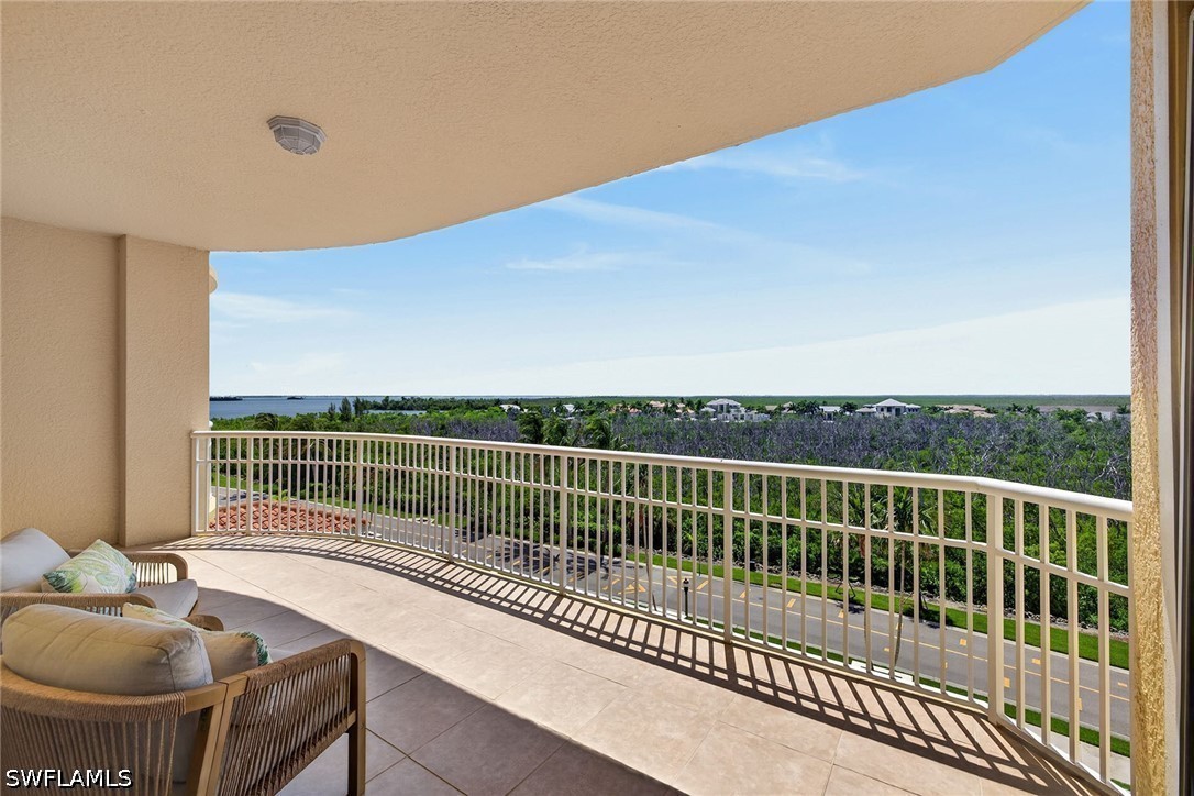 3 Bed Waterfront Home for Sale in Cape Coral, photo 38