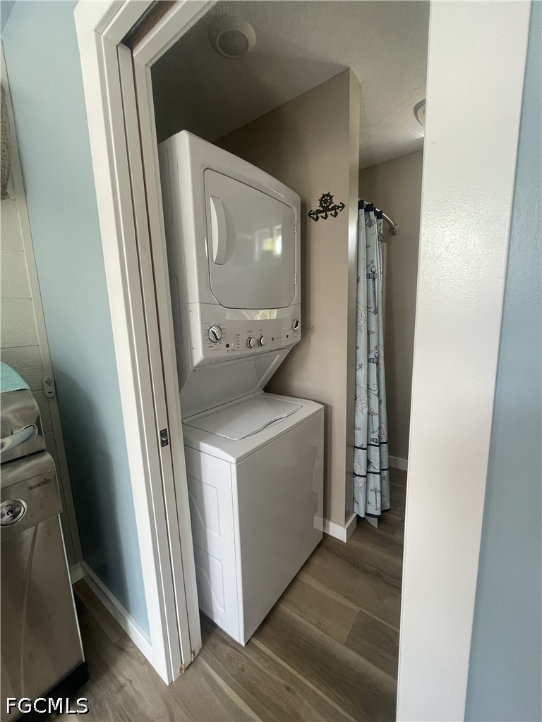 Residential for Sale in Fort Myers, photo 38