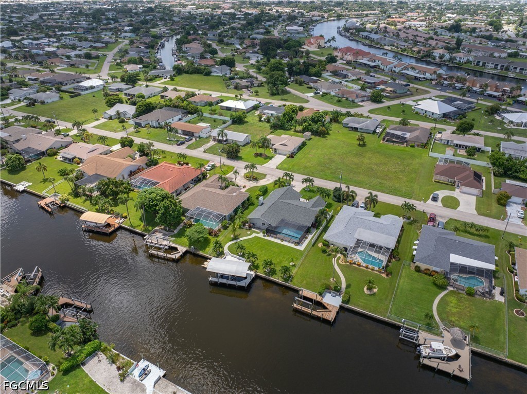 3 Bed Pool Home for Sale in Cape Coral, photo 38