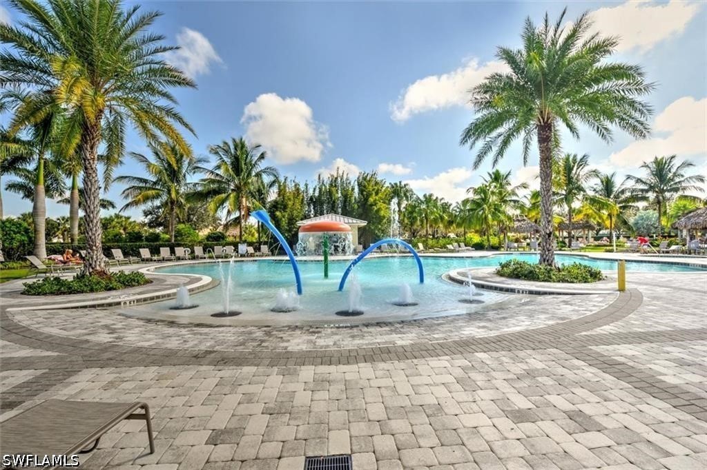 2 Bed Waterfront Home for Sale in Naples, photo 38