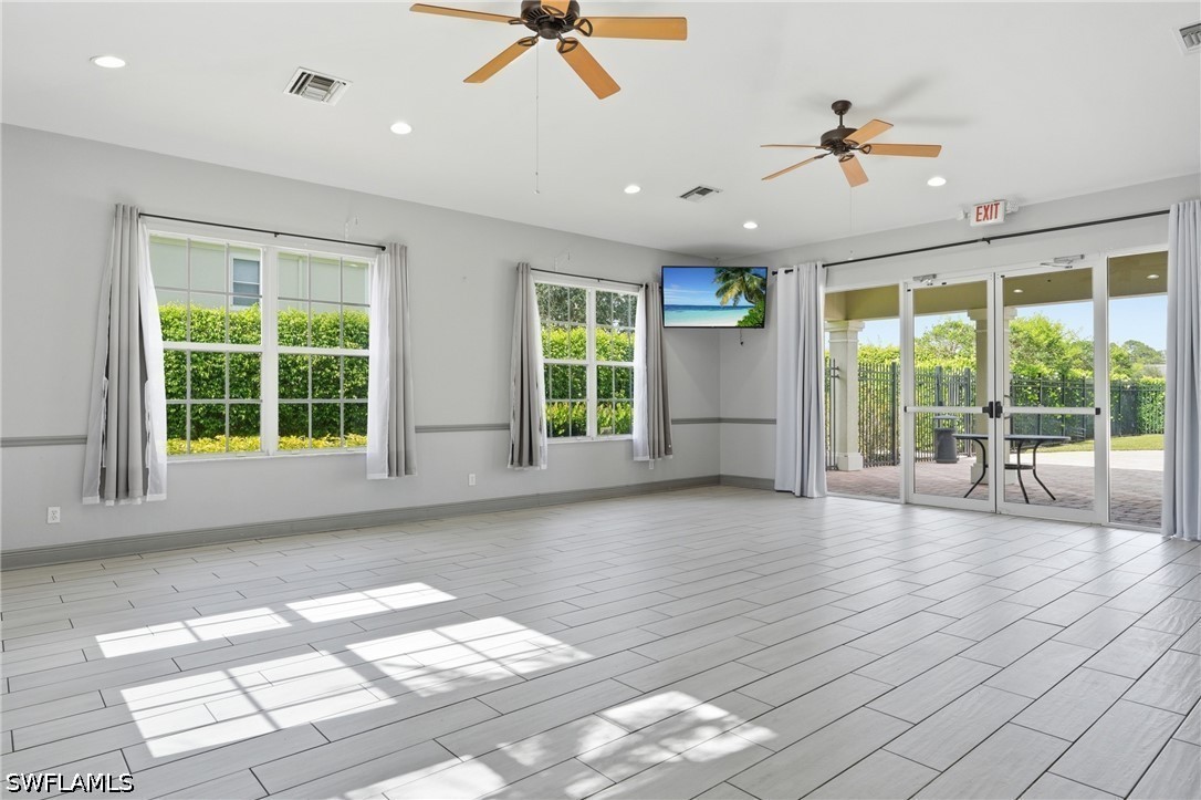 2 Bed Condominium for Sale in Mariposa, photo 38