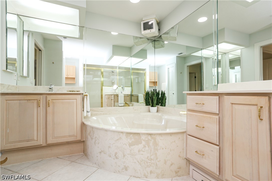 2 Bed Condominium for Sale in Grande Reserve, photo 38