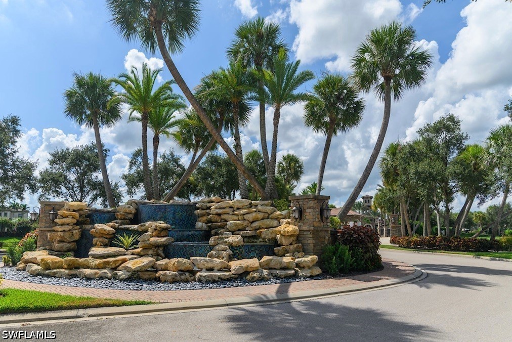 4 Bed SingleFamilyResidence for Sale in Naples, photo 38