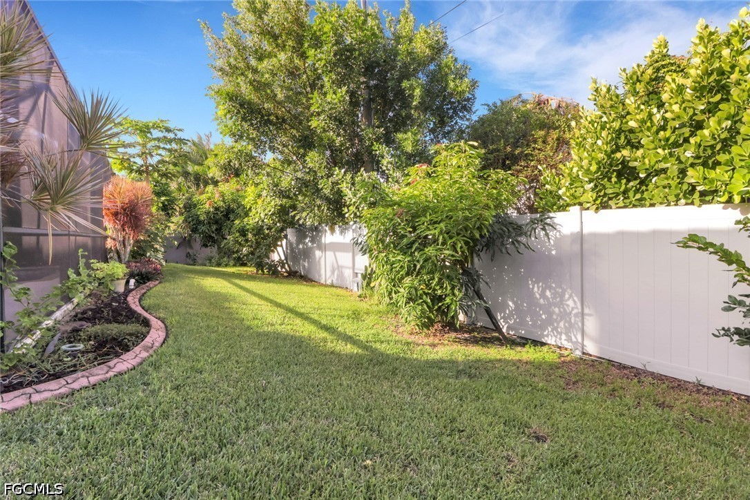 4 Bed Pool Home for Sale in Cape Coral, photo 38