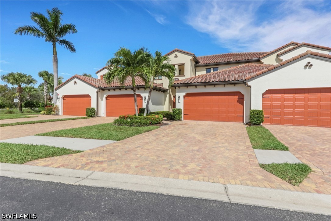 3 Bed Condominium for Sale in Naples, photo 38
