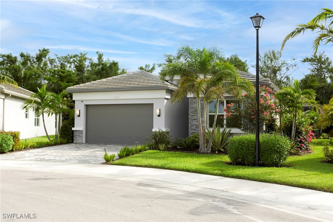 3 Bed Pool Home for Sale in Valencia Trails, FL, $999,999 — photo 39