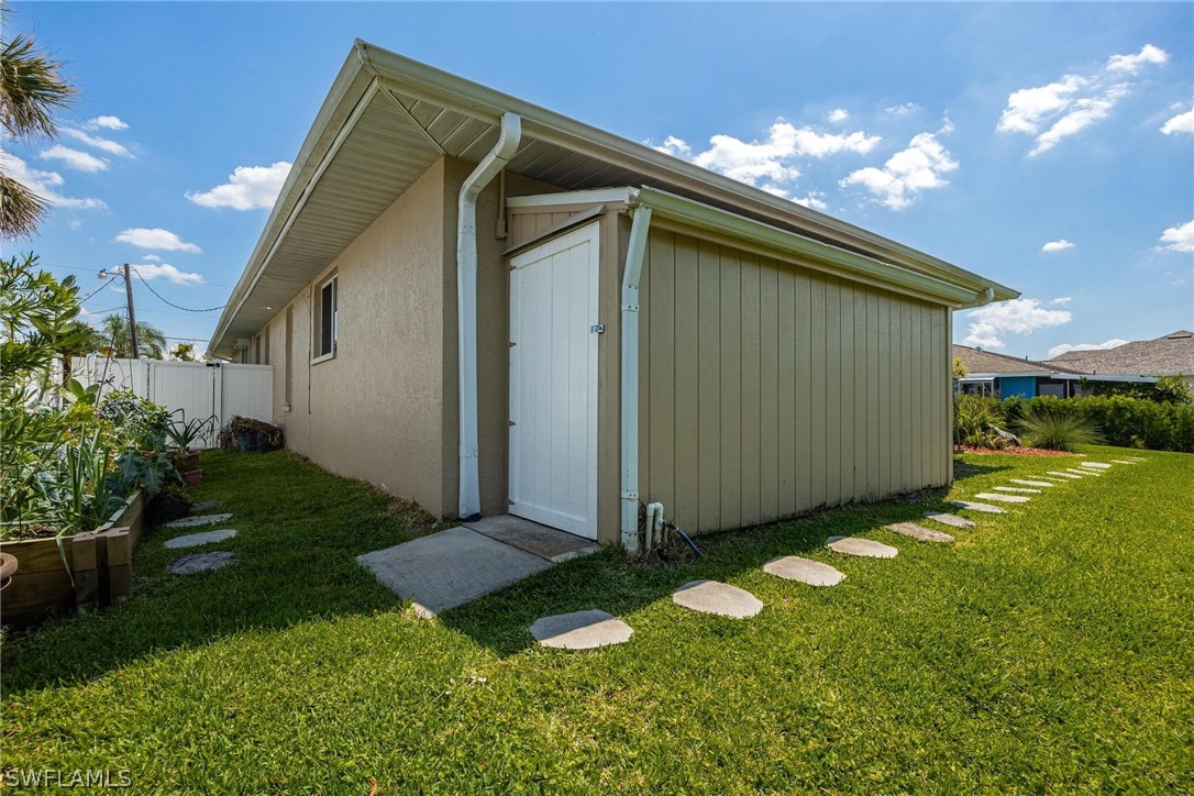 3 Bed Waterfront Home for Sale in Fort Myers, FL — photo 39