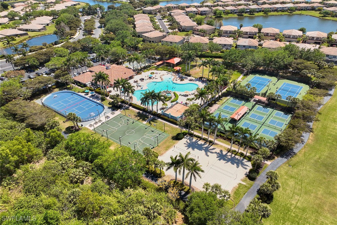 5 Bed Pool Home for Sale in Bella Terra, photo 39