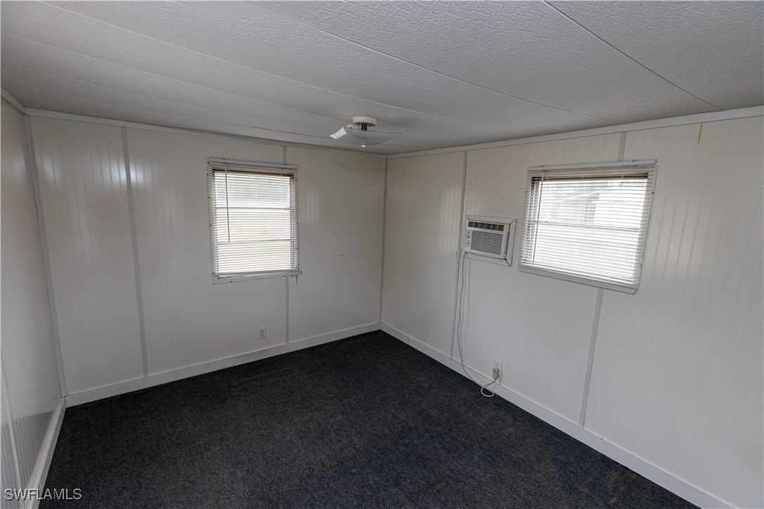 3 Bed SingleFamilyResidence for Sale in North Fort Myers, FL — photo 39