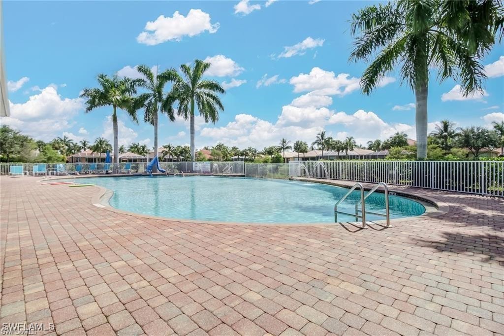 3 Bed Townhouse for Sale in Naples, FL, $350,000 — photo 39