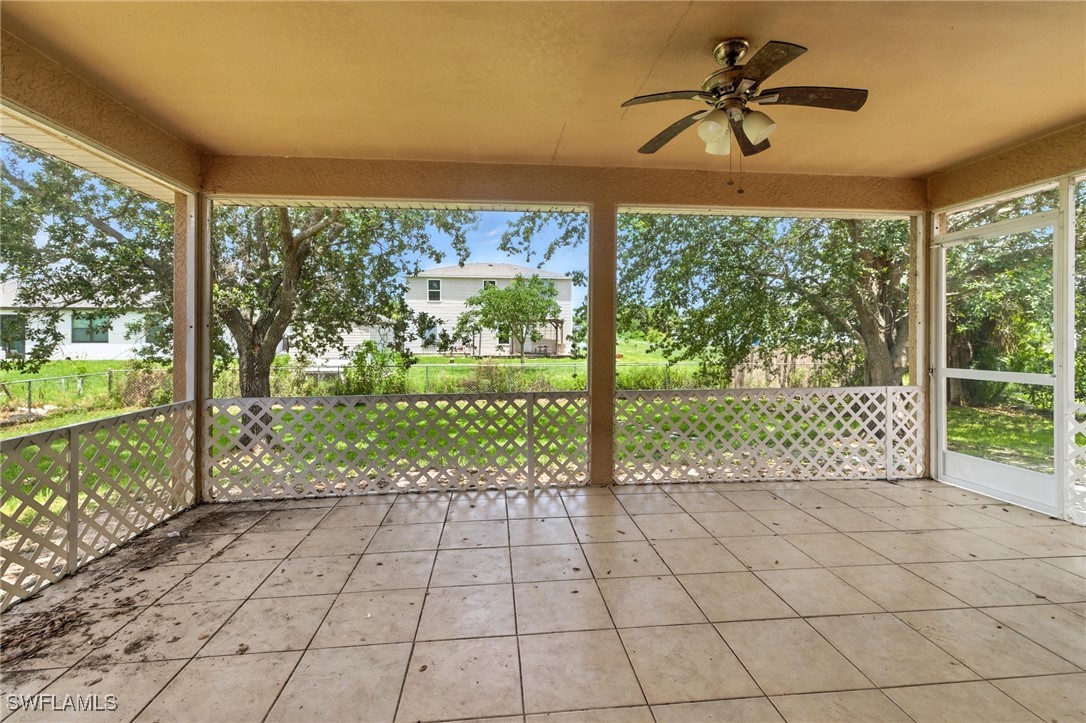 3 Bed SingleFamilyResidence for Sale in Fort Myers, FL — photo 39