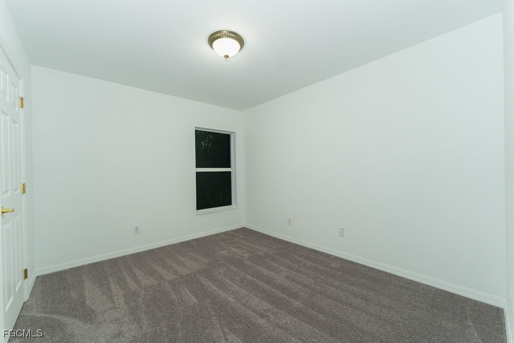 3 Bed Townhouse for Sale in Lakewood Village, photo 39