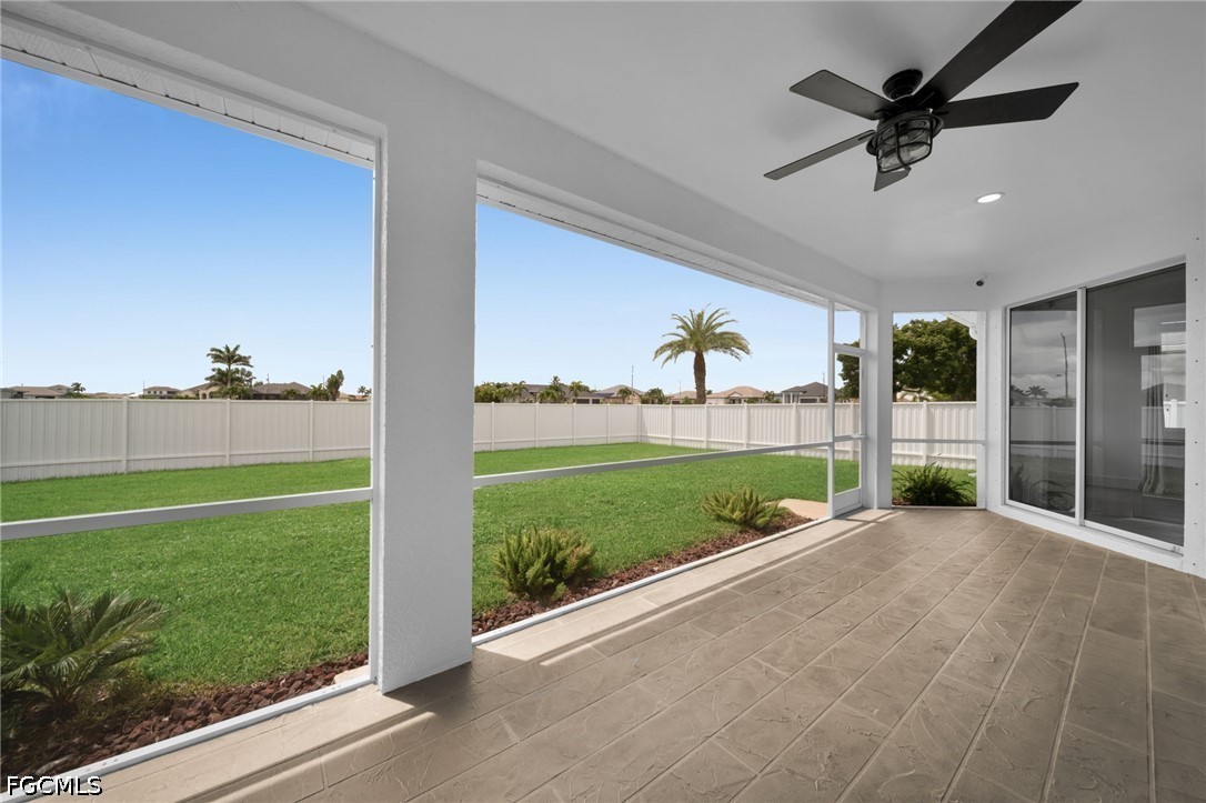 3 Bed SingleFamilyResidence for Sale in Cape Coral, photo 39