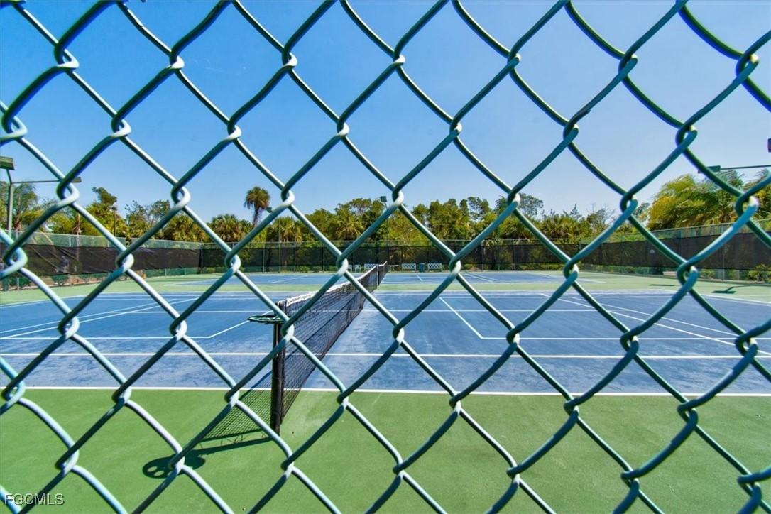 1 Bed Condominium for Sale in North Fort Myers, FL, $69,900 — photo 39