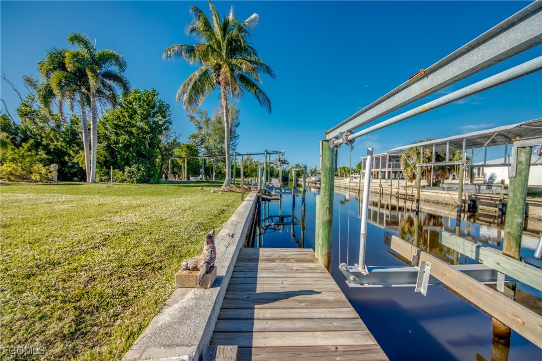 2 Bed Waterfront Home for Sale in Pine Island Cove, FL — photo 39