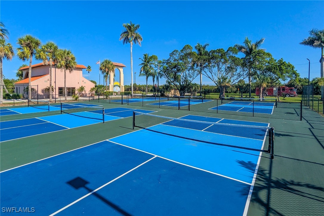 3 Bed Condominium for Sale in Sunset Cay Lakes, FL, $286,900 — photo 39