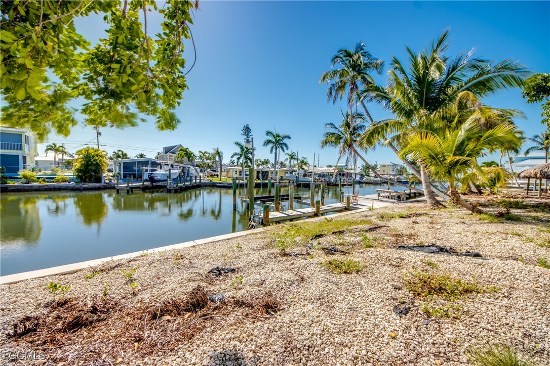 1 Bed Waterfront Home for Sale in Bayview Acres, FL — photo 39
