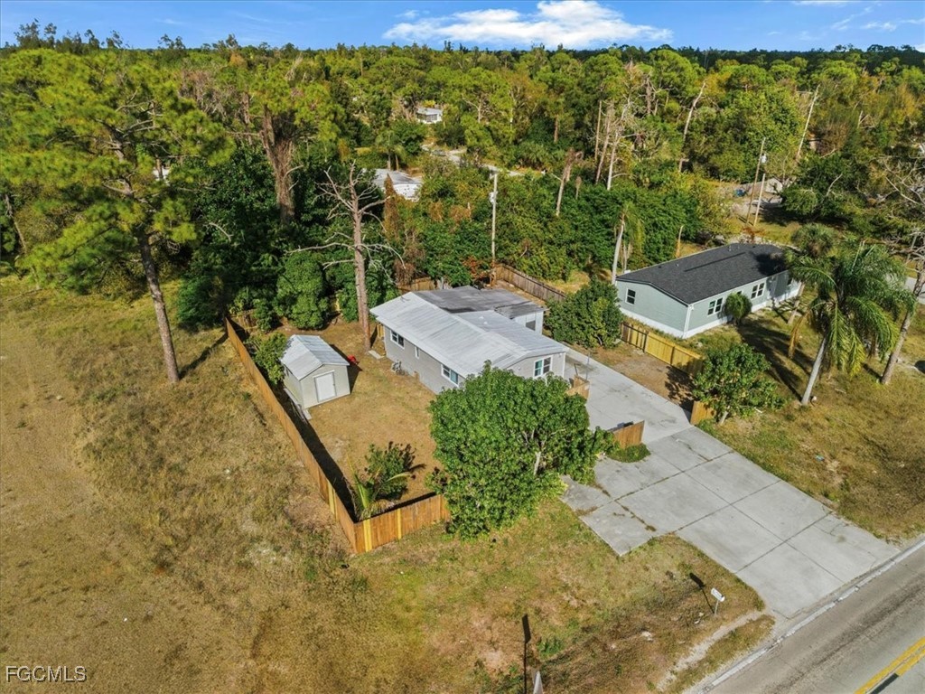 3 Bed ManufacturedHome for Sale in Suncoast Estate, FL — photo 39