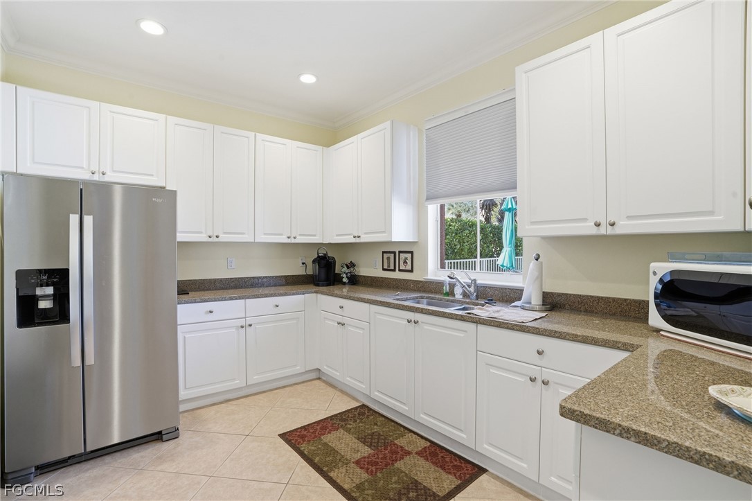 3 Bed Attached for Sale in Portofino, photo 39