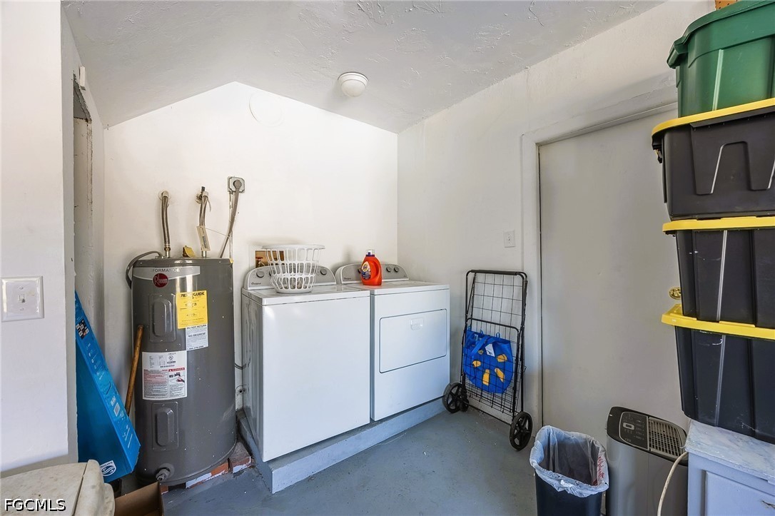 4 Bed SingleFamilyResidence for Sale in Cape Coral, photo 39