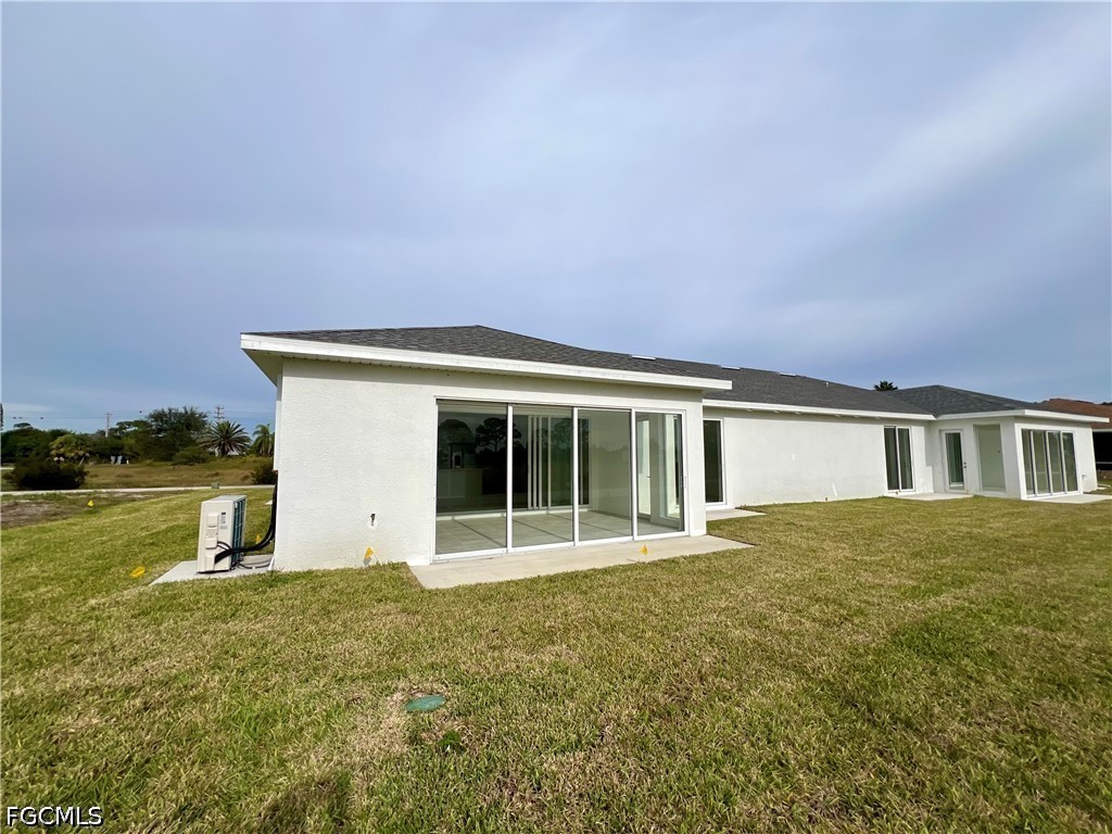 3 Bed Attached for Sale in Mirror Lakes, FL, $250,000 — photo 39