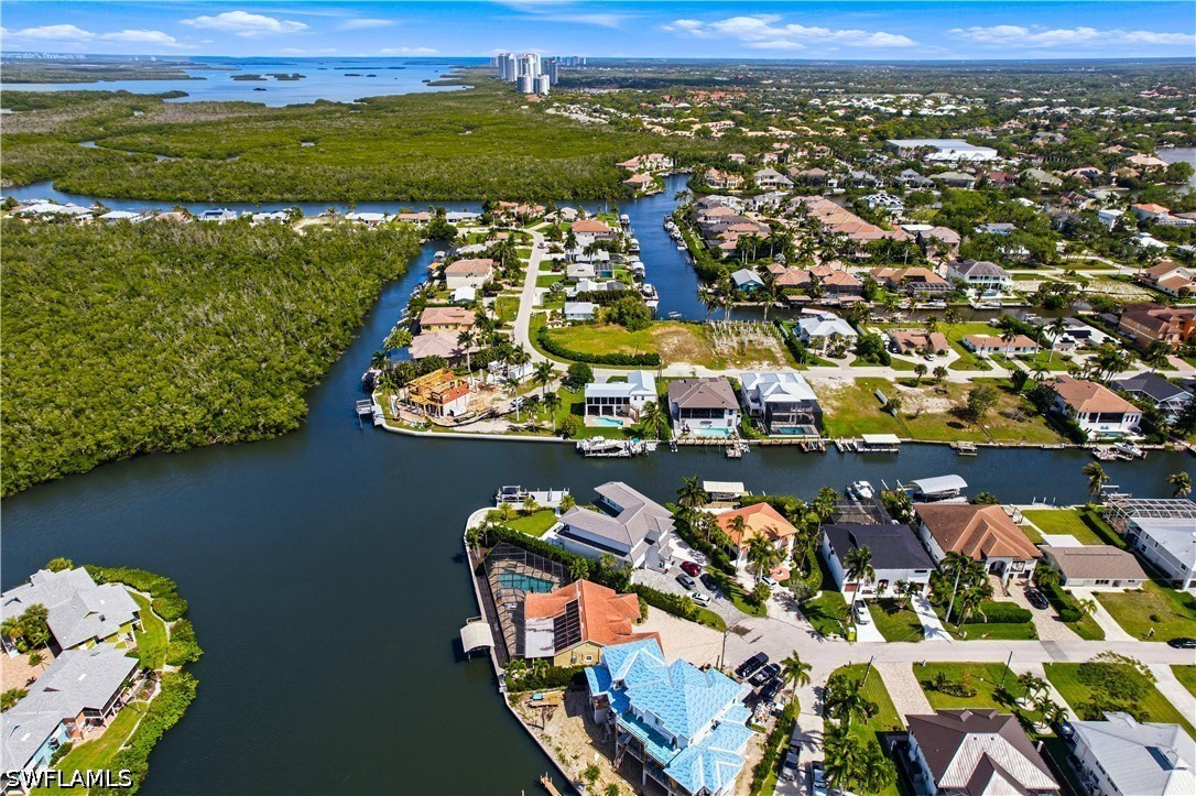 3 Bed Pool Home for Sale in Imperial Shores, photo 39