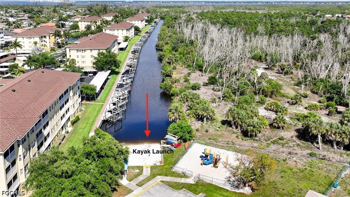 2 Bed Condominium for Sale in Four Mile Cove, FL, $134,000 — photo 39