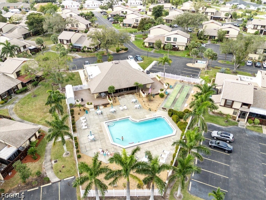 2 Bed Townhouse for Sale in Cape Coral, photo 39
