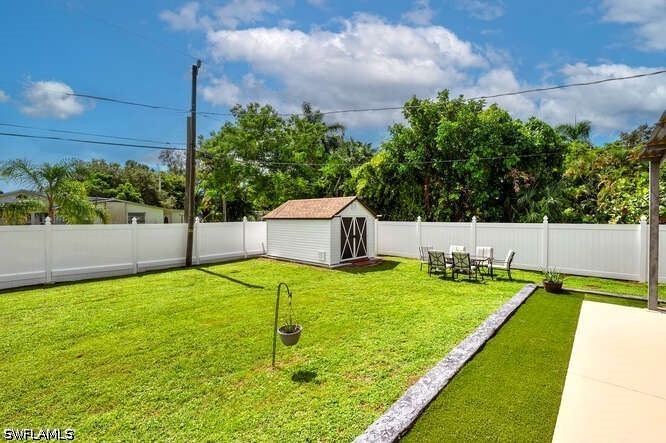 3 Bed SingleFamilyResidence for Sale in Naples, photo 39