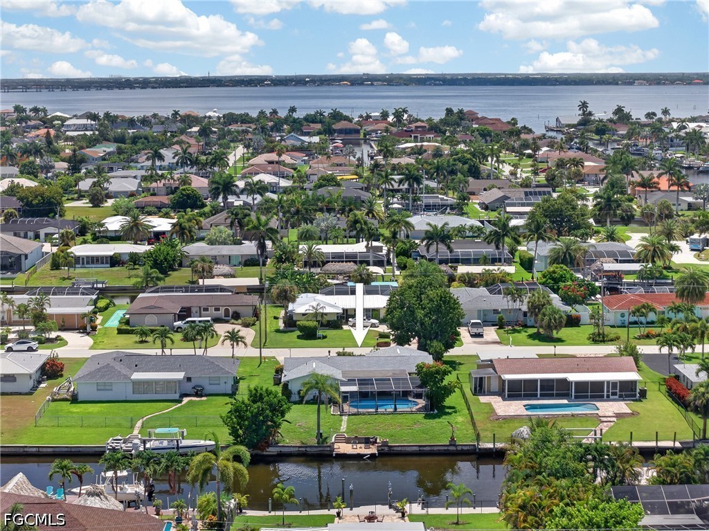 3 Bed Pool Home for Sale in Cape Coral, photo 39