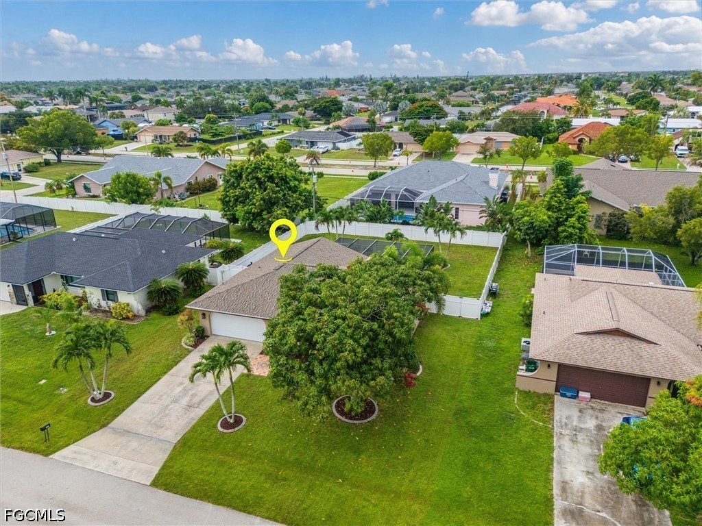 3 Bed Pool Home for Sale in Cape Coral, photo 39